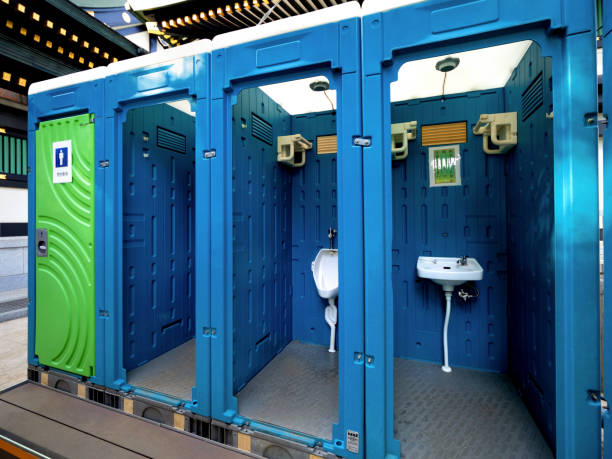 Best Porta potty rental near me  in Pomona, CA
